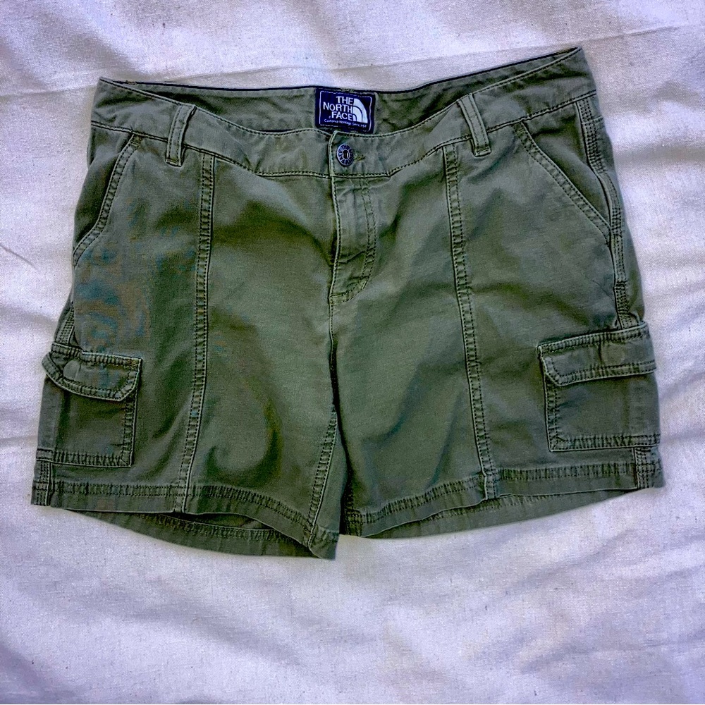 The North Face Women’s Denim | Cargo | Cotton | Jean Shorts Green Size 10 Long